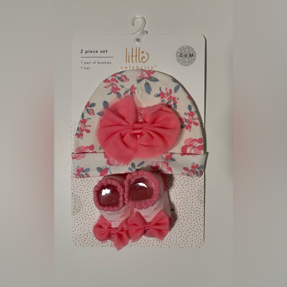 NEW Little Celebrity 0-6 Month Baby Hat and Booties Pink Floral